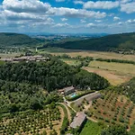 Podere Montioni 6&2, Emma *