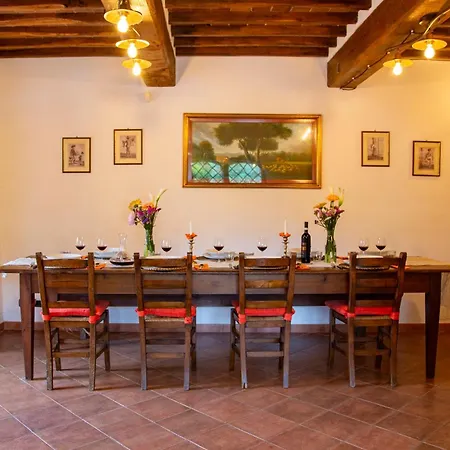 Podere Montioni 6&2, Emma Villa *